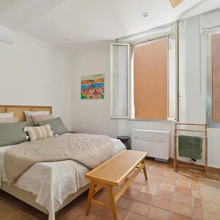 Апартаменты With Sea View In St Tropez - La Ponche