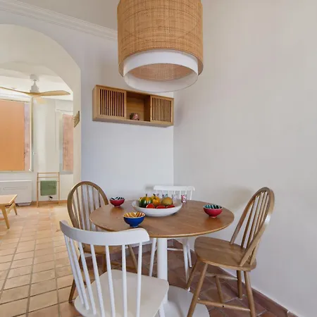 With Sea View In St Tropez - La Ponche Сен-Тропе