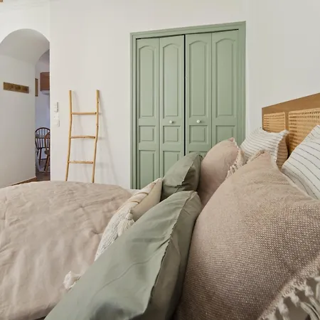 With Sea View In St Tropez - La Ponche