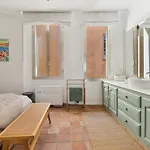 With Sea View In St Tropez - La Ponche Apartment Saint-Tropez
