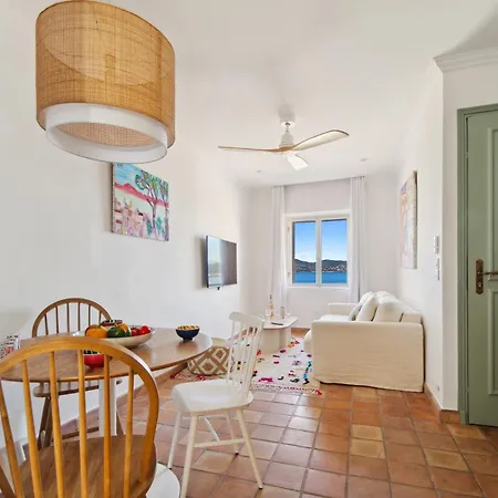 With Sea View In St Tropez - La Ponche * Saint-Tropez