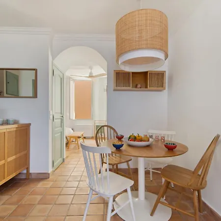 With Sea View In St Tropez - La Ponche Appartement *
